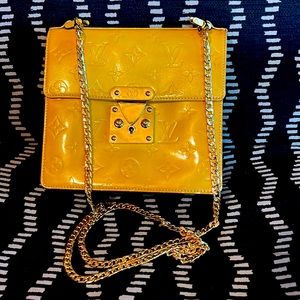 Louis Vuitton Spring Street Baby Yellow Vernis Hand Bag / with Chain Strap